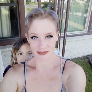 Meet your Posher, Deanna